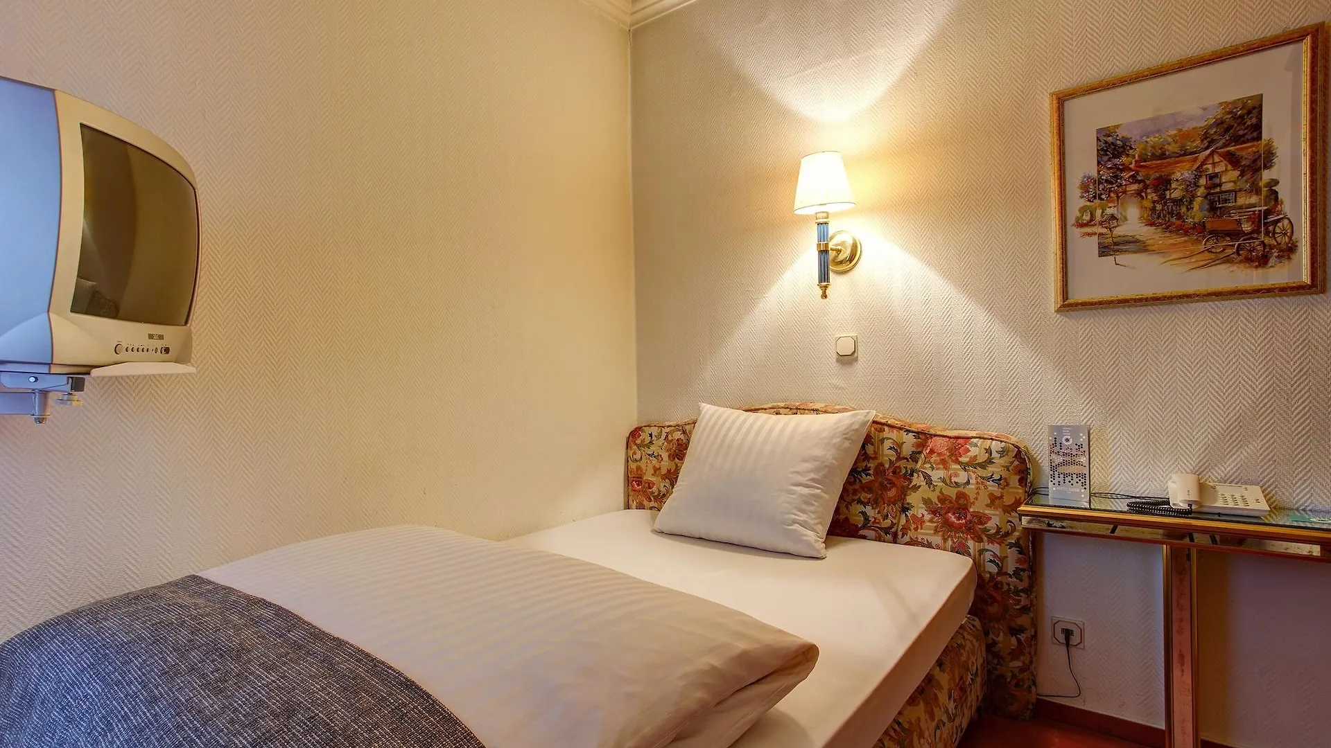 Centro Hotel Arde Koeln City, Trademark Collection By Wyndham Colónia